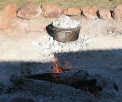 20140701-Camp Oven Cooking at Quilpie Med